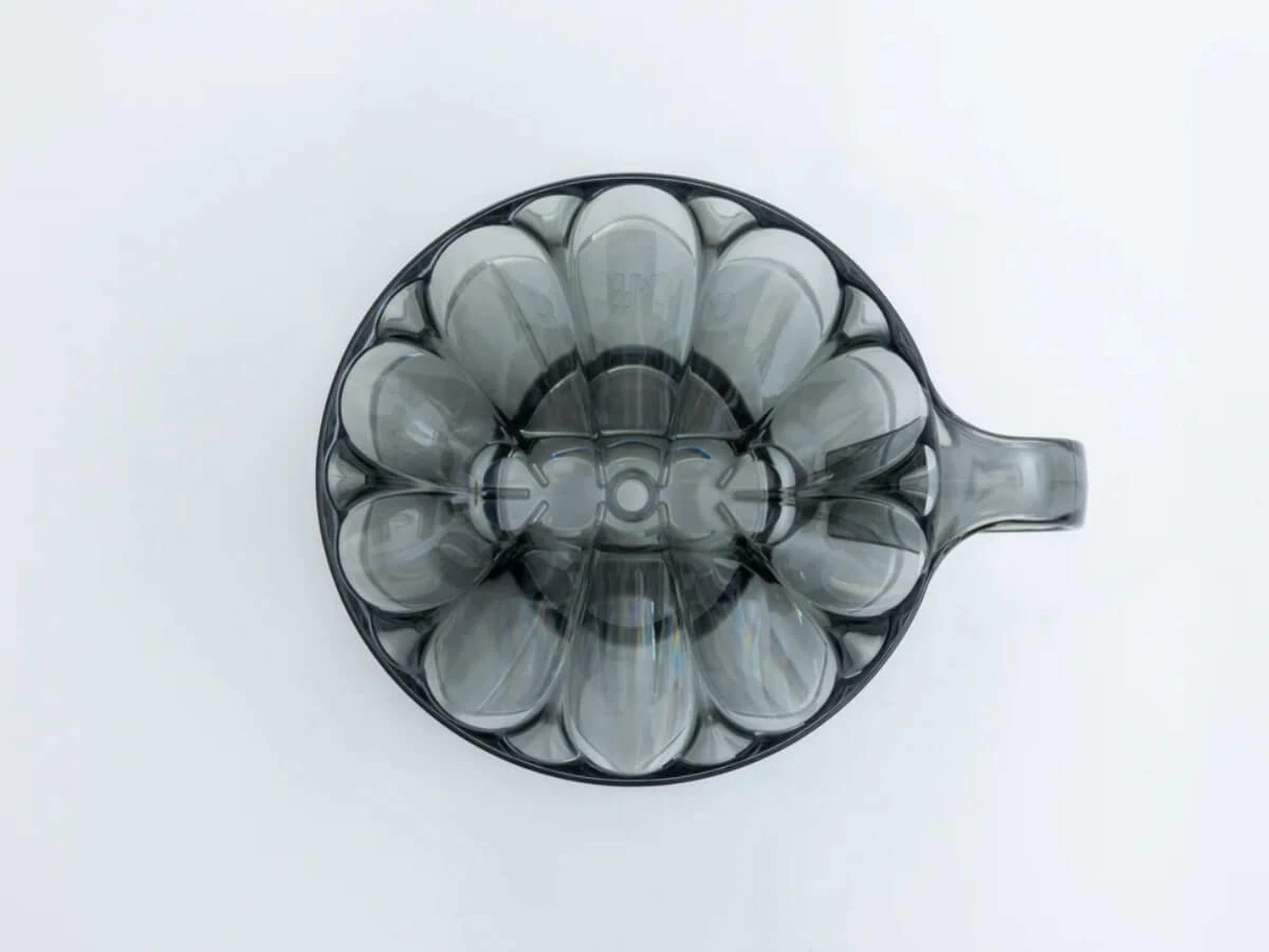 CAFEC | Tritan Flower Dripper Oval - 101 (1-2 Cup)(Cafec tritan flower dripper oval 101 1 2 cup) CAFEC | Tritan Flower Dripper Oval - 101 (1-2 Cup)(Cafec Tritan Flower Dripper Oval 101 1 2 Cup) -Cafuné Boutique Cafec Flower Dripper Oval 101 ClearBlack above