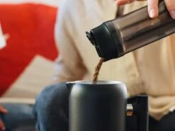 Fellow | Shimmy Coffee Sieve(Fellow Shimmy Coffee Sieve) -Cafuné Boutique Fellow Shimmy clara french press