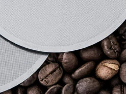 Ameuus | O2 Micro-Filters For AeroPress(Ameuus O2 Micro Filters For Aeropress) -Cafuné Boutique ameuus micro filters aeropress o2 lifestyle 6