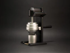 Craig Lyn Design Studio | HG-1 PRIME Manual Coffee Grinder(Craig Lyn Design Studio Hg 1 Prime) -Cafuné Boutique craig lyn design studio hg 1 prime lifestyle 3