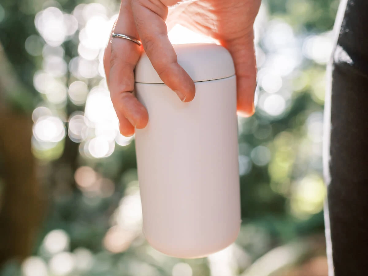 Fellow | Carter Move Mug - 12oz(Fellow carter move mug 12oz) Fellow | Carter Move Mug - 12oz(Fellow Carter Move Mug 12oz) -Cafuné Boutique fellow carter move mug white lifestyle 8 ac05a695 0f10 41a1 b9c8 608cb9451bae