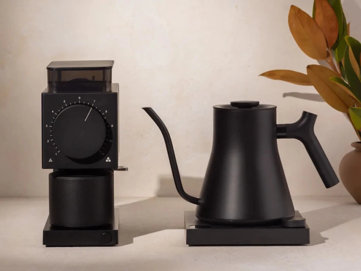 Fellow | Ode Brew Grinder (Gen 2)(Fellow ode brew grinder gen 2) Fellow | Ode Brew Grinder (Gen 2)(Fellow Ode Brew Grinder Gen 2) -Cafuné Boutique fellow ode brew grinder gen 2 black lifestyle 2