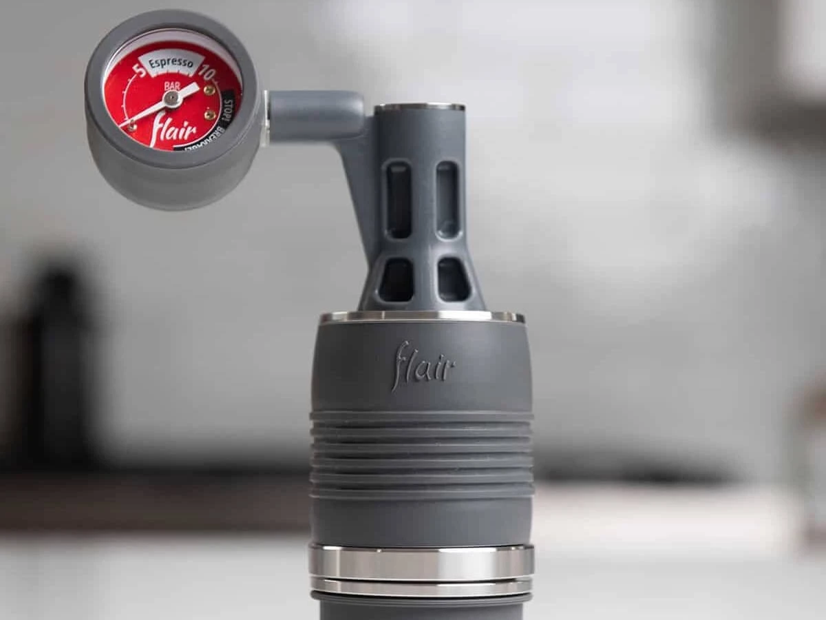 Flair | Espresso Maker - PRO 3(Flair espresso maker pro 3) Flair | Espresso Maker - PRO 3(Flair Espresso Maker Pro 3) -Cafuné Boutique flair pro 3 lifestyle 4