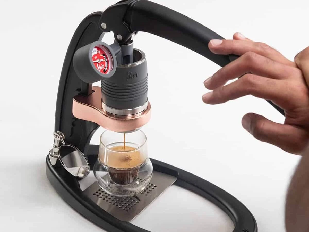 Flair | Espresso Maker - PRO 3(Flair espresso maker pro 3) Flair | Espresso Maker - PRO 3(Flair Espresso Maker Pro 3) -Cafuné Boutique flair pro 3 lifestyle 9