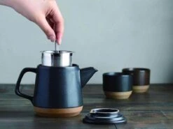 Cafuné Boutique -Cafuné Boutique kinto clk 151 cup black lifestyle 1