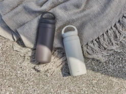 Kinto | Day Off Tumbler - Dark Grey(Kinto Day Off Tumbler Dark Grey) 2 Kinto | Day Off Tumbler - Dark Grey(Kinto Day Off Tumbler Dark Grey) -Cafuné Boutique kinto day off tumbler dark grey lifestyle