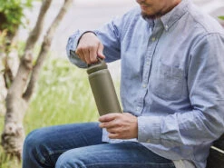 Kinto | Day Off Tumbler - Khaki(Kinto Day Off Tumbler Khaki) 2 Kinto | Day Off Tumbler - Khaki(Kinto Day Off Tumbler Khaki) -Cafuné Boutique kinto day off tumbler khaki lifestyle 3