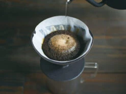 Kinto | OCT Brewer - Black(Kinto Oct Brewer Black) 2 Kinto | OCT Brewer - Black(Kinto Oct Brewer Black) -Cafuné Boutique kinto oct brewer black lifestyle bloom