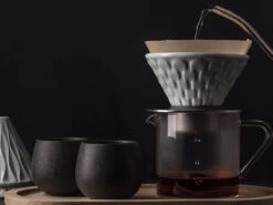 Loveramics | Glass Jug - Straight(Loveramics Glass Jug Straight) -Cafuné Boutique loveramics dripper mellow 978c9af6 5585 46bc aedf 0780f1139184