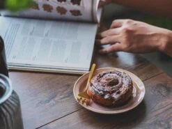 Loveramics | Er-Go! Rose 15cm Side Plate(Loveramics Er Go Rose 15cm Side Plate) 1 Loveramics | Er-Go! Rose 15cm Side Plate(Loveramics Er Go Rose 15cm Side Plate) -Cafuné Boutique loveramics er go rose lifestyle 16