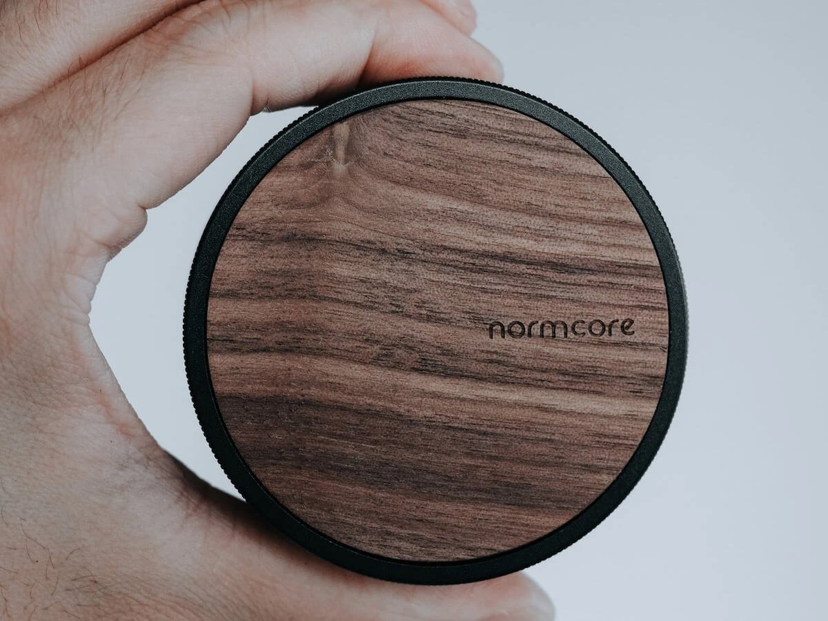 Normcore | Gravity Distributor Tool - Walnut Handle & Titanium PVD Coated Base(Normcore gravity distributor tool walnut titanium pvd coated) Normcore | Gravity Distributor Tool - Walnut Handle & Titanium PVD Coated Base(Normcore Gravity Distributor Tool Walnut Titanium Pvd Coated) -Cafuné Boutique normcore gravity distributor tool walnut lifestyle 1