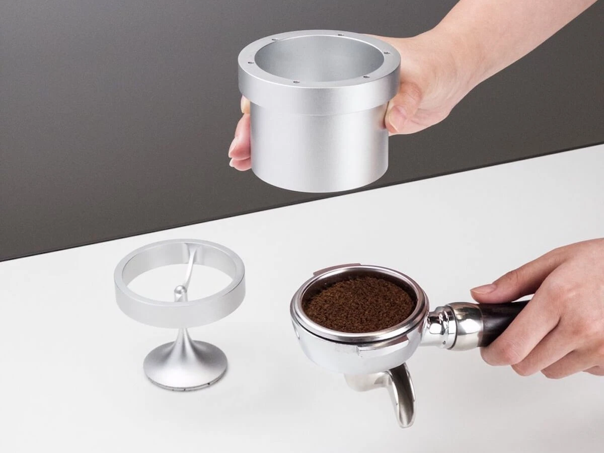 Option-O | VERSA Magnetic Transfer Cup(Option o versa magnetic transfer cup) Option-O | VERSA Magnetic Transfer Cup(Option O Versa Magnetic Transfer Cup) -Cafuné Boutique option o versa cup silver lifestyle 1